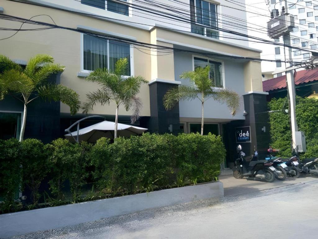 Hotel By Dee @Jomtien Pattaya Esterno foto